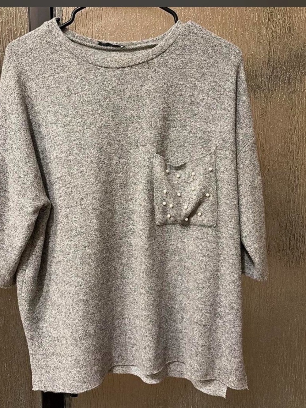 Zara Gray Crewneck Sweater with Pearl-Embellished Pocket